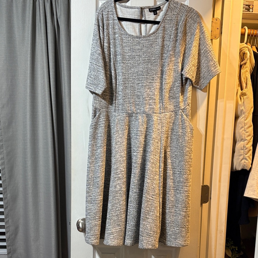 Chic Gray Midi Dress